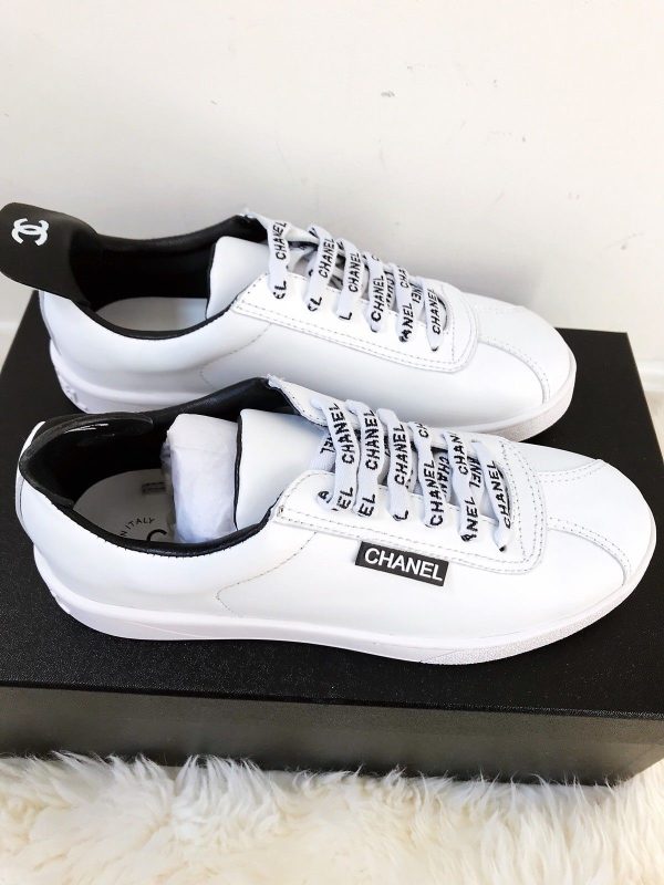 NIB CHANEL White Leather Lace Up Weekend Sneakers size: 38.5 Buy Online 