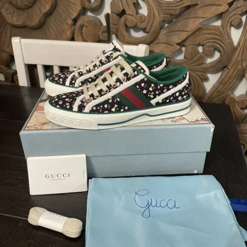 womens Gucci Tennis 1977 sepang Holly print sneaker shoe size 37 new in box Buy Online 