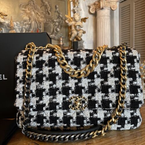 Chanel 19 Houndstooth Ribbon Tweed Maxi Flap Bag Nwt Buy Online 