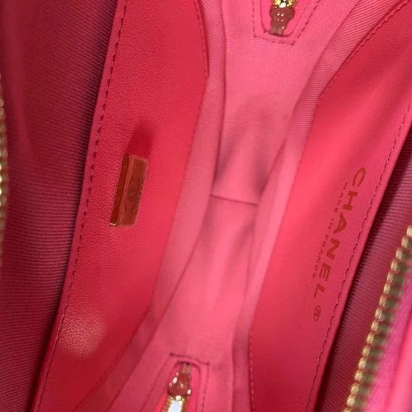 NEW Authentic CHANEL 22S Pink Large Heart Bag CC Lambskin Leather Crossbody bag Buy Online 