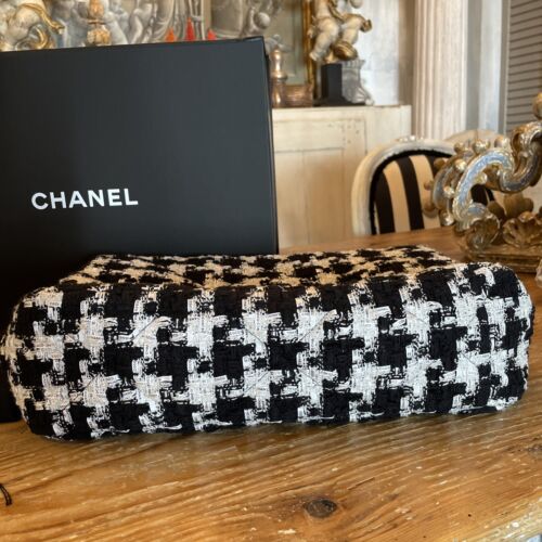 Chanel 19 Houndstooth Ribbon Tweed Maxi Flap Bag Nwt Buy Online 